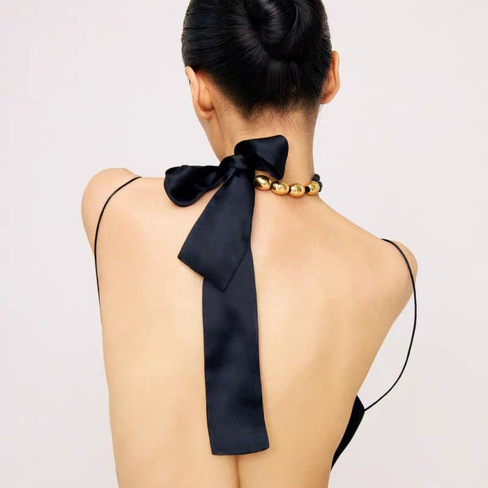 Wholesale Metal ball necklace, retro strap, collarbone chain, fashionable and niche design necklace