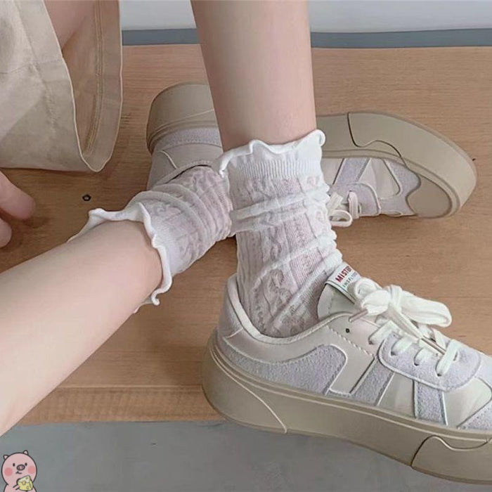 Wholesale Lace hollow socks, mid tube socks, versatile daily lace thin stockings