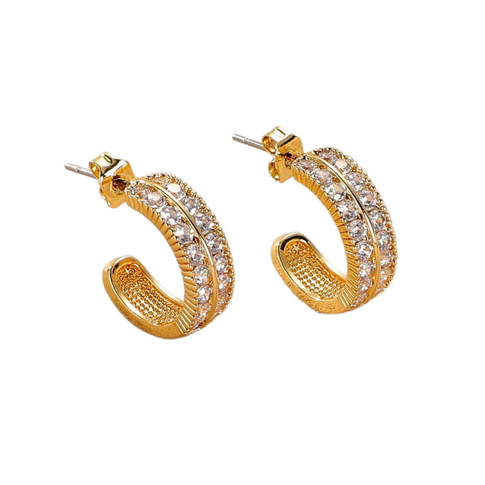 Wholesale Fashionable and simple C-shaped earrings, versatile and high-end earrings, new wholesale, light luxury copper inlaid with zircon