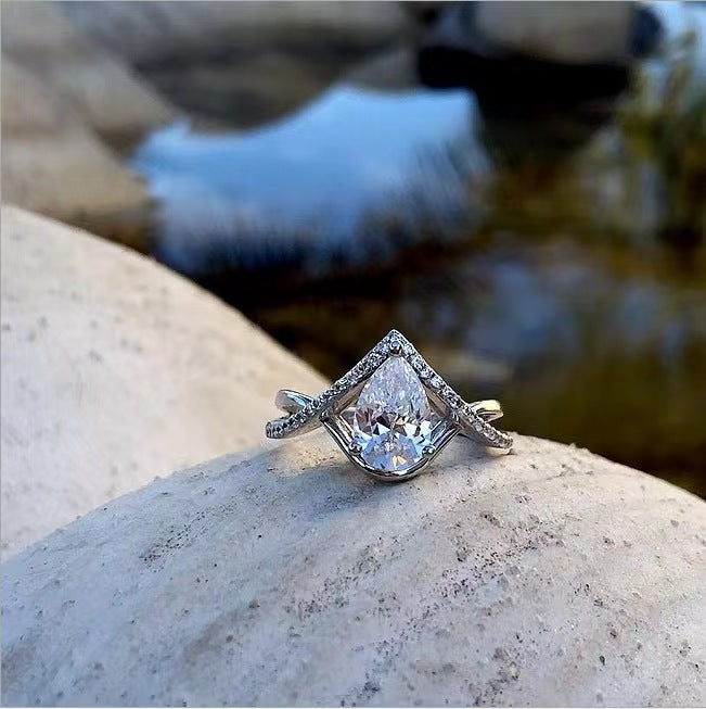 Wholesale New Micro inlaid Zircon Ring Water Drop shaped Light Luxury Colorful Treasure Ring Fashion