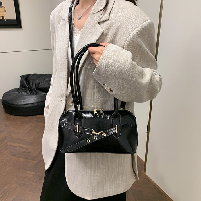 Wholesale Vintage Handheld Commuter Bag with Large Capacity Underarm Bag