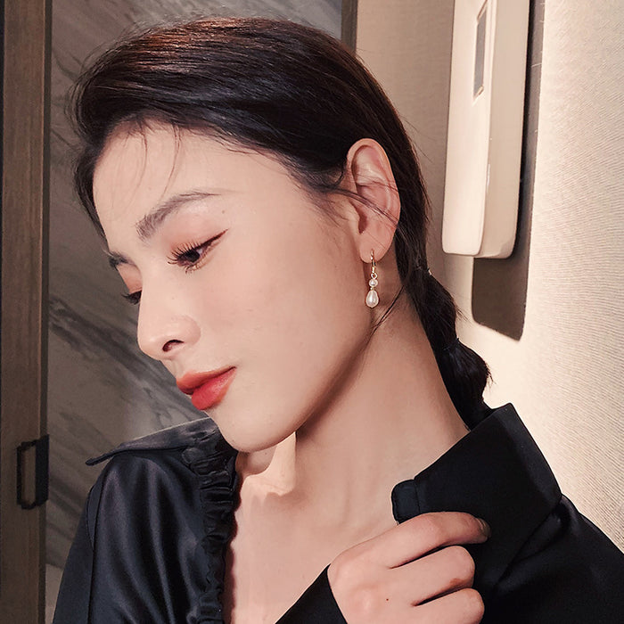 Wholesale  freshwater shaped pearl ear buckle women's  freshwater pearl earrings ear jewelry