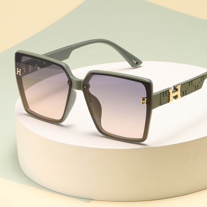 Wholesale Large Frame Cut Edge Anti-UV PC Women's Sun Sunglasses s JDC-SG-Chengy011