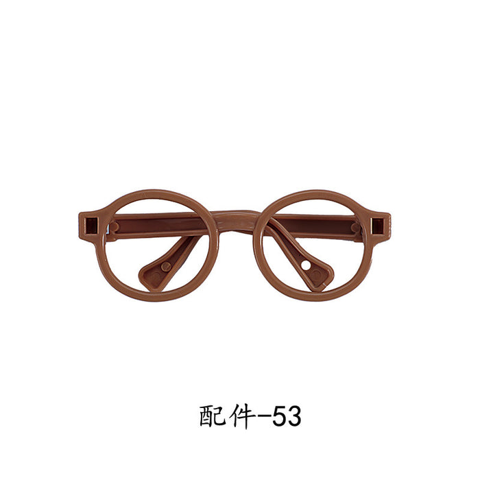 Wholesale Suitable for 17cm doll shoes,  bags,  glasses,  pendants,  cameras,  beach chairs,  surfing transparent protective cases