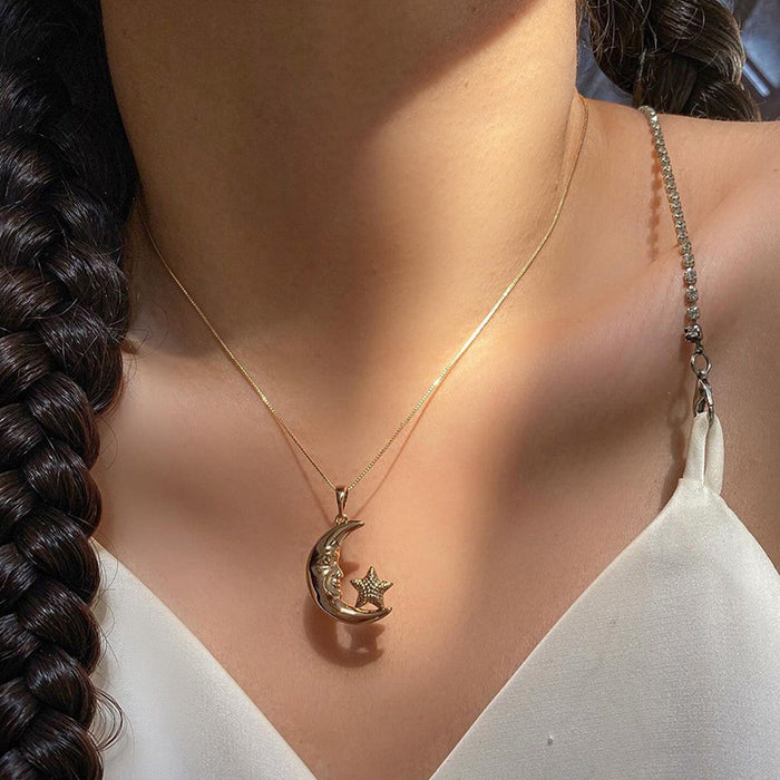Wholesale Jewelry alloy moon pendant, simple and versatile star necklace