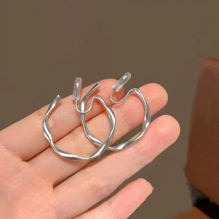 Wholesale Ear clip without ear hole, exaggerated irregular large circle earrings, retro earrings