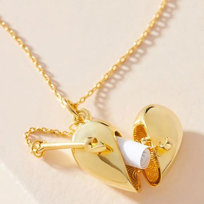 Wholesale Openable heart-shaped locket necklace
