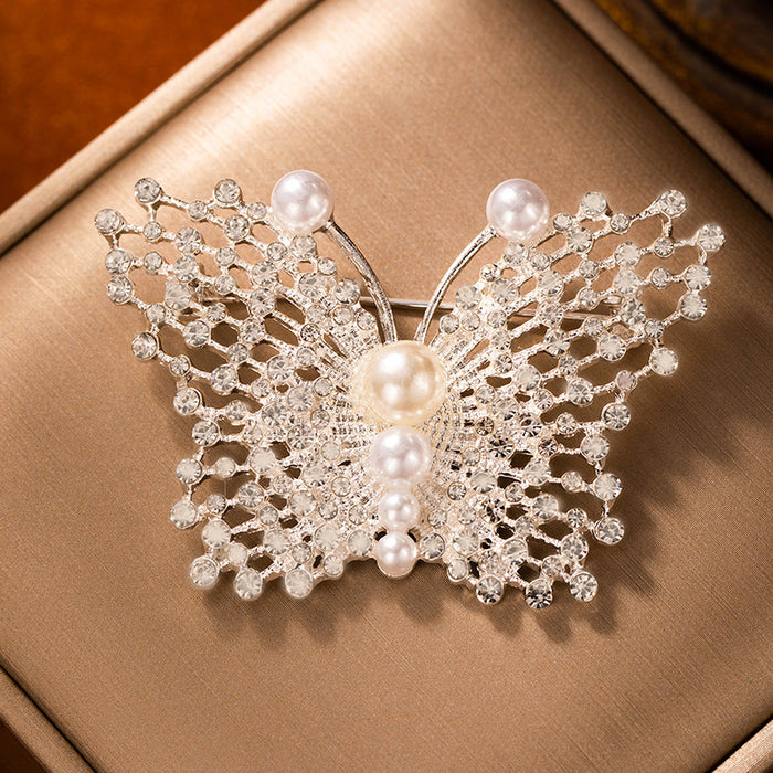 Wholesale Butterfly Diamond Pearl Brooch Collar Elegant Corsage  Heavy Industry Pin