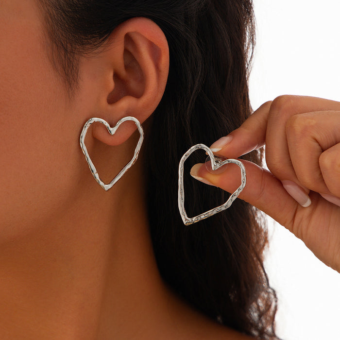 Wholesale Personalized pleated hollow peach heart earrings with diverse combinations