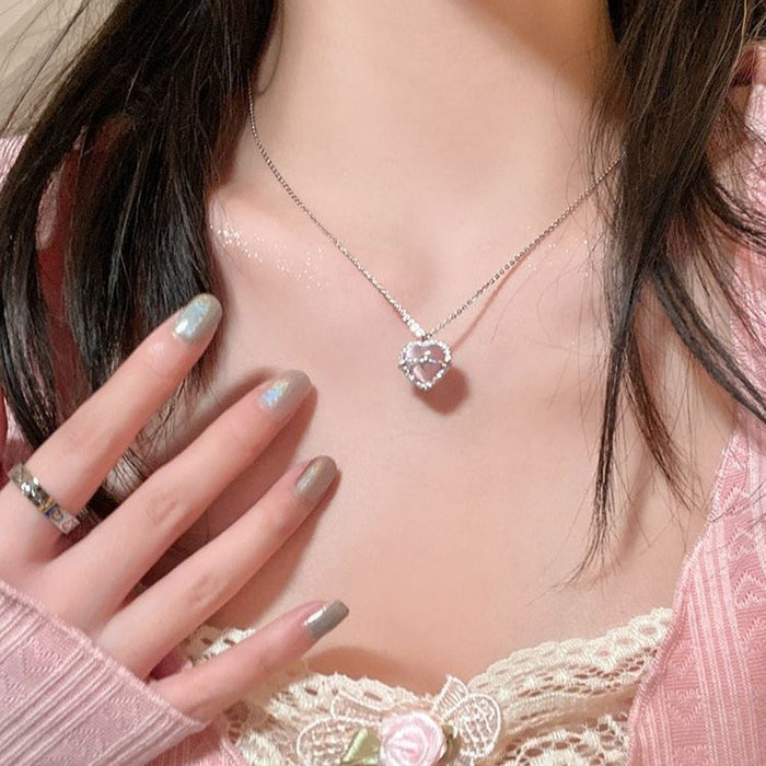 Wholesale Simple bow, heart-shaped necklace, light luxury, high-end, niche design, collarbone chain, neck chain