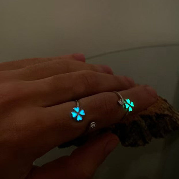 Wholesale Four-leaf Clover Noctiluca Ring Adjustable for Lovers