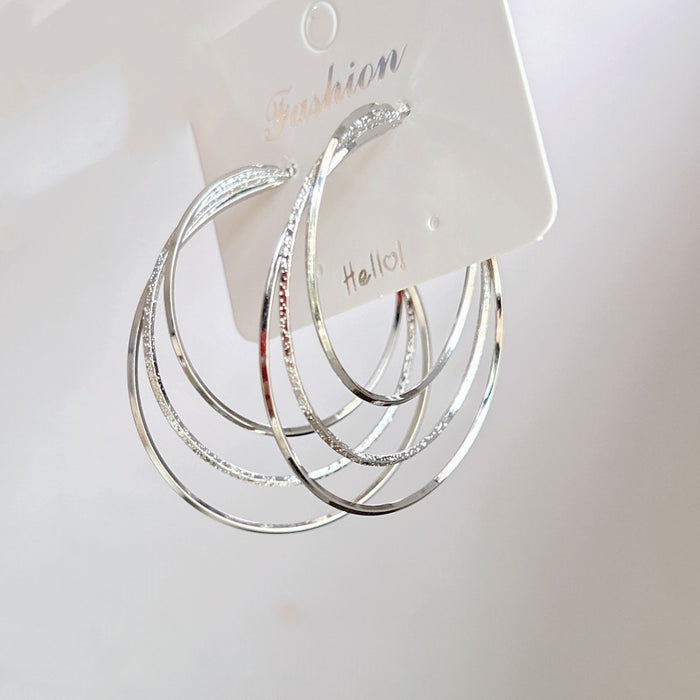 Wholesale Geometric Round Gold Hoop Earrings Trendy Jewelry Accessory MOQ≥3