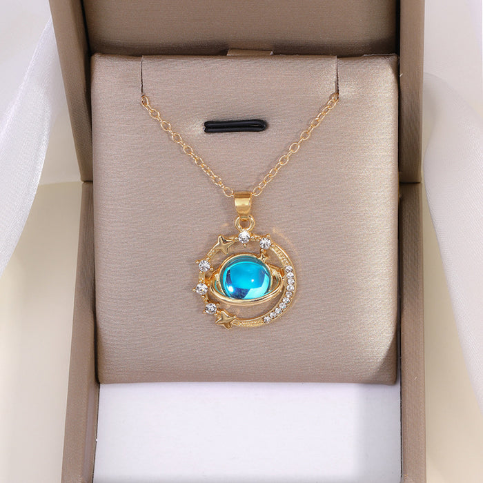 Wholesale New fashionable and niche alloy pendant with diamonds, star and moon necklace