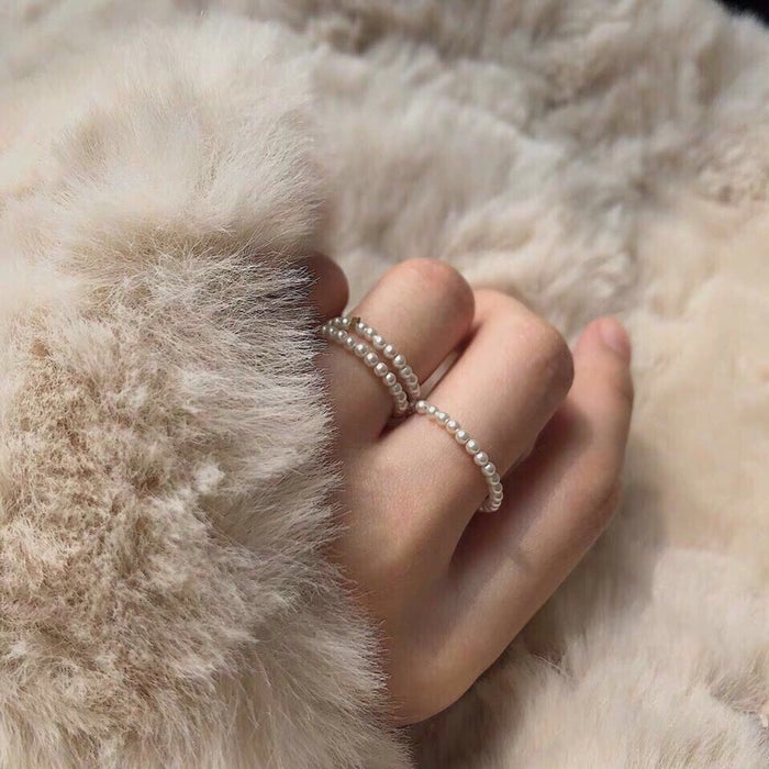Wholesale Pearl ring for women, niche design, fashionable personality, high-end feel, ring with bead beads and plain circles