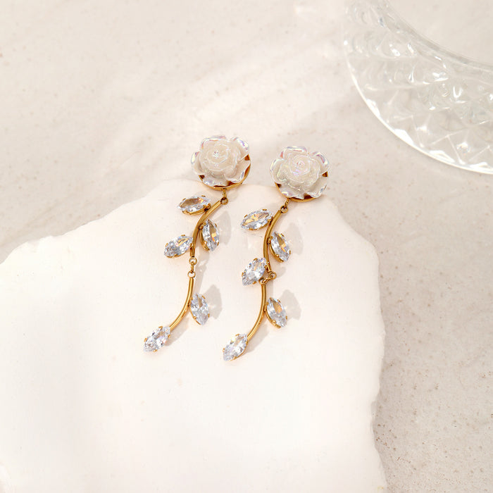 Wholesale White Rose Flower Earrings Classical  Design  Flower Gold Plated Earrings