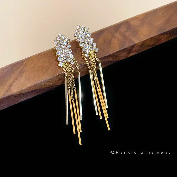 Wholesale Earstuds, light luxury, fashionable, high-end tassel earrings