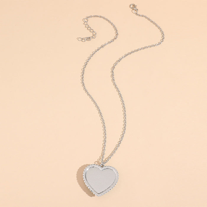 Wholesale simple western style Big Peach heart turquoise pendant personality Alloy necklace