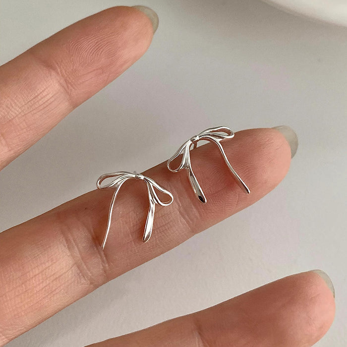 Wholesale Butterfly Knot Silver Ear Nails Versatile Earrings Simple, Exquisite, High End Earrings