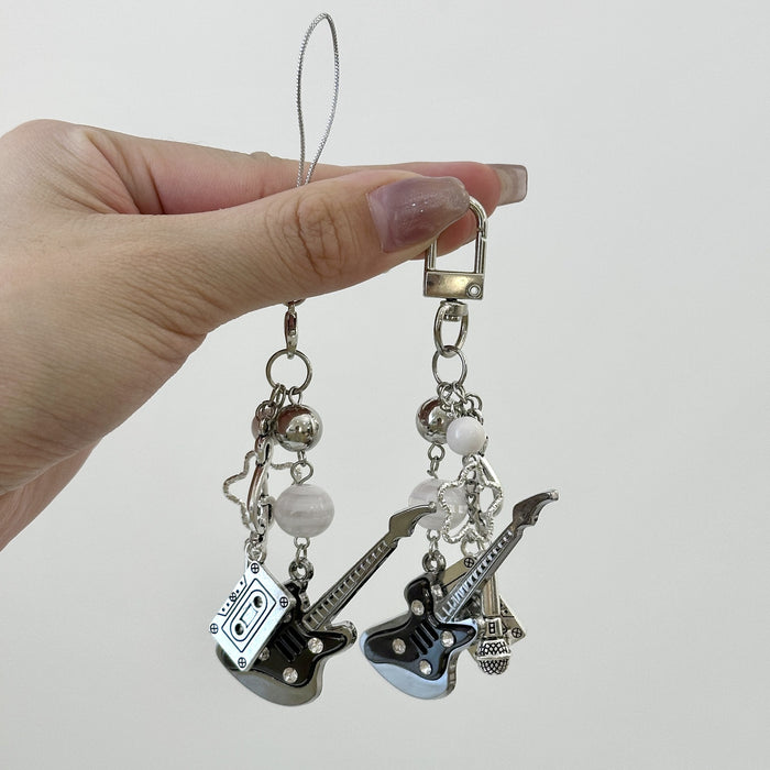 Wholesale Black and White Guitar Mobile Phone Chain Pendant Keychain Bag Accessories