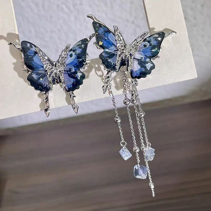 Wholesale Sparkling diamond dynamic hollow butterfly tassel earrings, light luxury temperament, high-end feeling, niche earrings, exaggerated earrings