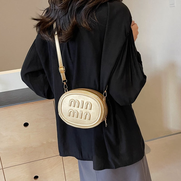 Wholesale Bowling bag, oil wax leather texture, shell bag, crossbody, single shoulder, versatile and fashionable small bag