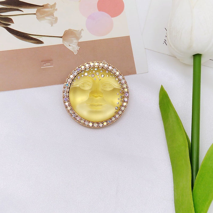 Wholesale face exquisite diamond personality color elegant brooch