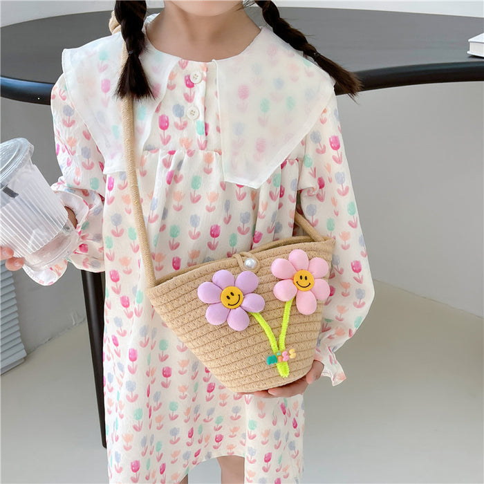 Wholesale Straw Bag  Children's Bag Three-dimensional Flower Crossbody Bag Straw Bag Women's Coin Purse
