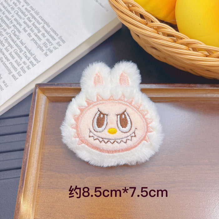 Wholesale Squeaky Doll Keychain Pendant Cute e Rag Doll Small Hanging Mobile Phone Case