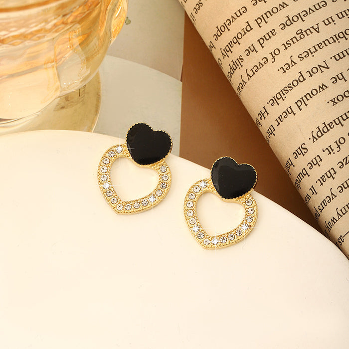 Wholesale Silver needle heart-shaped earrings, simple and versatile, fashionable and high-end earrings, retro peach heart