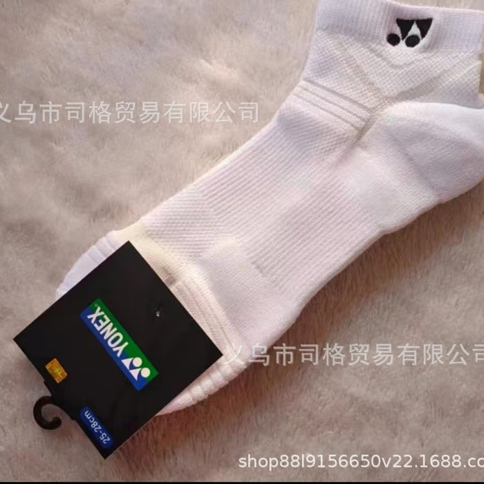 Wholesale Badminton socks embroidered short tube, mid tube, outdoor running socks, sweat absorbing and anti slip sports