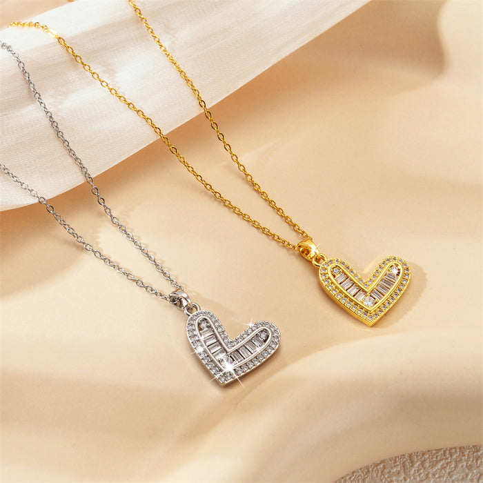 Wholesale Light luxury heart-shaped zircon exquisite titanium steel necklace, light luxury niche high-end versatile collarbone chain accessory