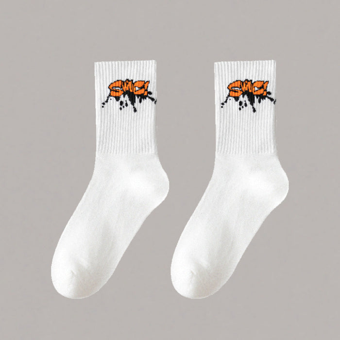 Wholesale 5pcs White socks men' s mid-calf socks autumn and winter basketball socks couple stockings black and white sports socks