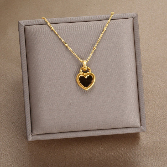 Wholesale Fade-Resistant Sweater Chain — Niche,  Light Luxury  and Sophisticated Titanium Steel Necklace