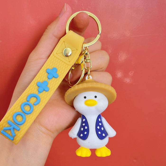 Wholesale Cute Cartoon Straw Hat Duck Keychains for Couples