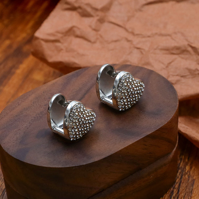 Wholesale Geometric Diamond-encrusted Love  Titanium Steel Ear Buckle Vintage