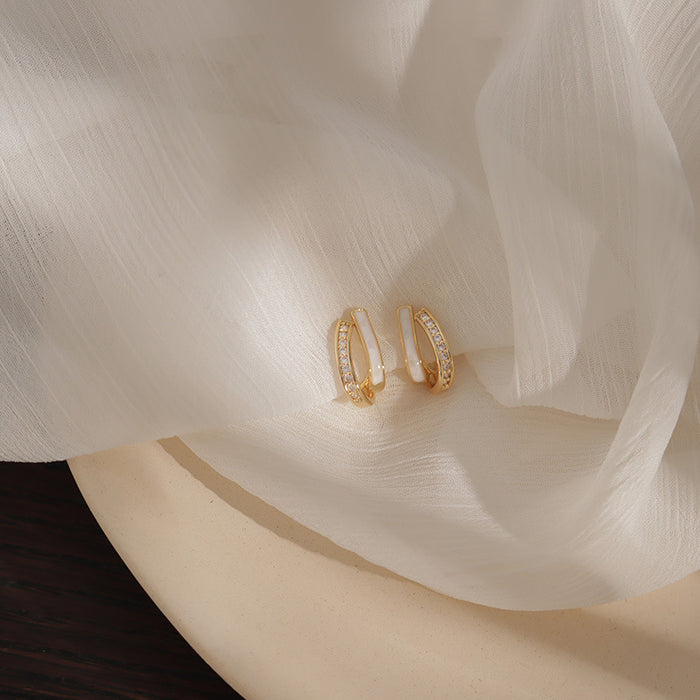 Wholesale Ear clip double-layer earrings with a cool and elegant style, earrings without ear holes, women's light luxury