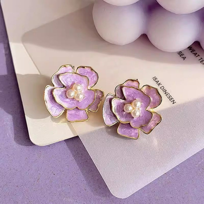 Wholesale New retro high-end pearl camellia earrings with drop glazed temperament earrings