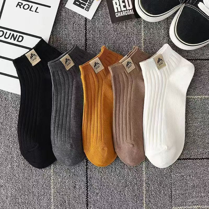 Wholesale Socks men's spring and summer thin breathable short socks, anti odor and sweat absorbing, low cut shallow mouth boat socks, black and white sports trendy socks