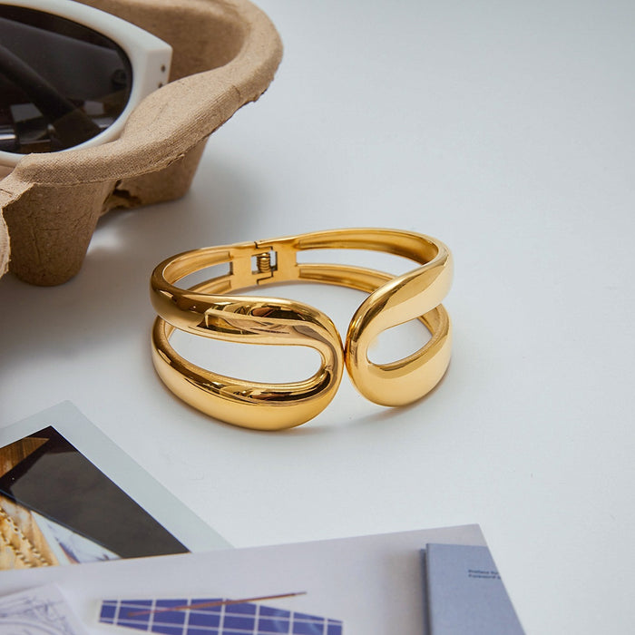 Wholesale Stainless steel open bracelet, non fading jewelry, light luxury, high-end feeling bracelet, titanium steel bracelet, jewelry