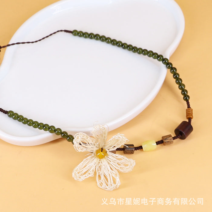 Wholesale Personalized Fashion Sweater Chain Women's Handmade Weaving Five Leaf Flower Pendant Wooden Hanging Chain Necklace Jewelry