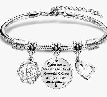 Wholesale Bracelet made of stainless steel, soft chain, round plate, engraved with heart-shaped pendant, made of stainless steel