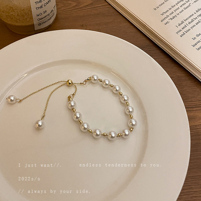 Wholesale Small niche, simple, fashionable, light luxury bracelet with versatile temperament, pearl bracelet, wristband