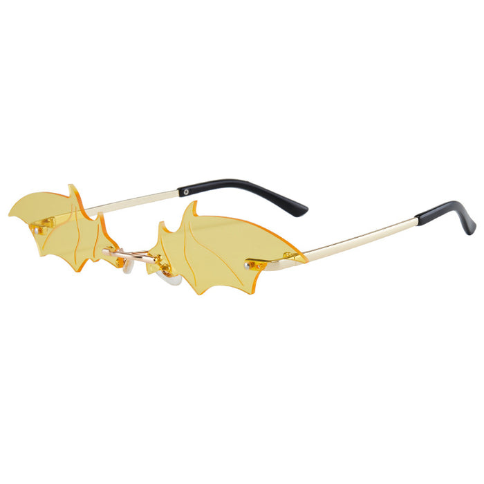 Wholesale Bat sunglasses exaggerated styling sunglasses without sunglasses