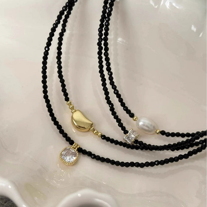 Wholesale Black pearl collarbone chain, simple retro necklace, women's light luxury niche necklace accessory