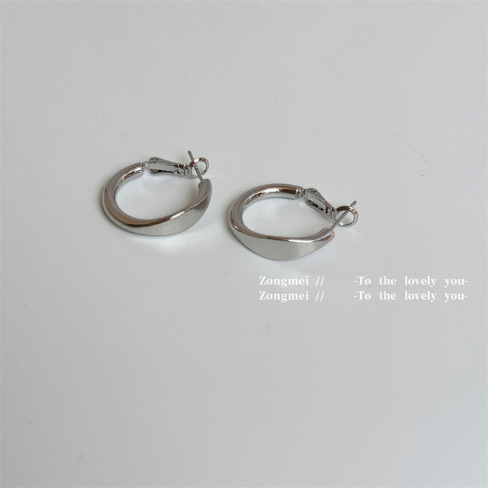 Wholesale Niche fashion earrings with high-end feel, niche design, versatile earrings for women