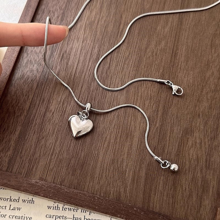 Wholesale Silver Heart Pendant Necklace, Fashionable Temperament