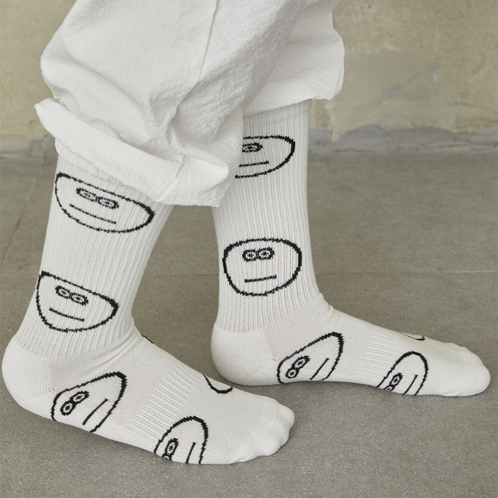 Wholesale Mid length socks, high-quality socks, casual men's socks, trendy socks, simple sports socks