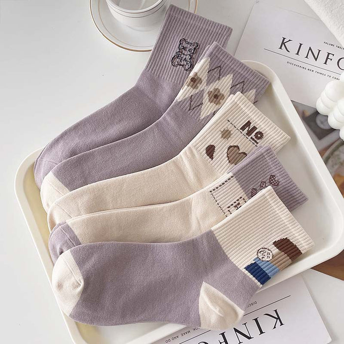 Wholesale Cartoon style fresh and versatile long socks with mid length socks