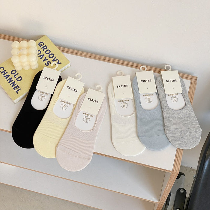 Wholesale Basic vertical silicone anti slip invisible socks, versatile and comfortable, thin socks