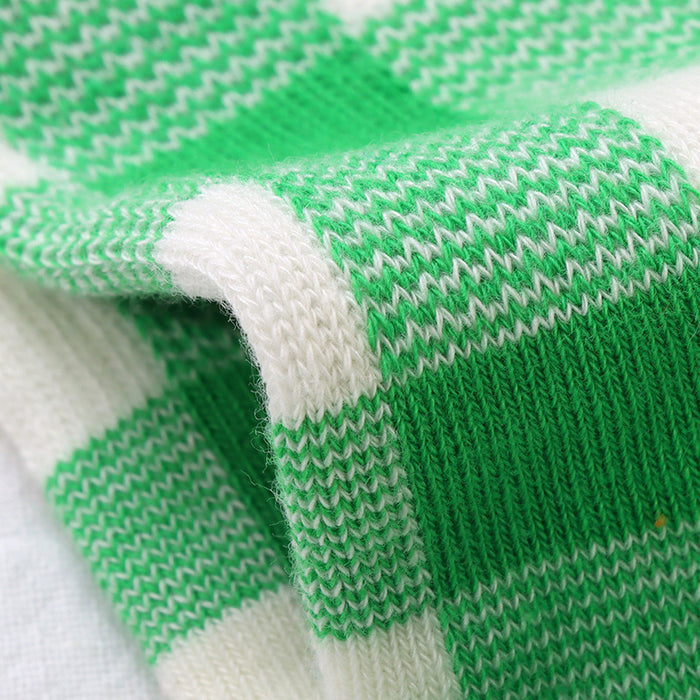 Wholesale British plaid socks, mid length socks, cotton socks, blue plaid sports socks, fashionable socks